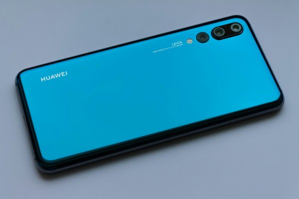 Comment activer et utiliser la fonctionnalité de recharge inversée sur un Huawei P40 Pro?